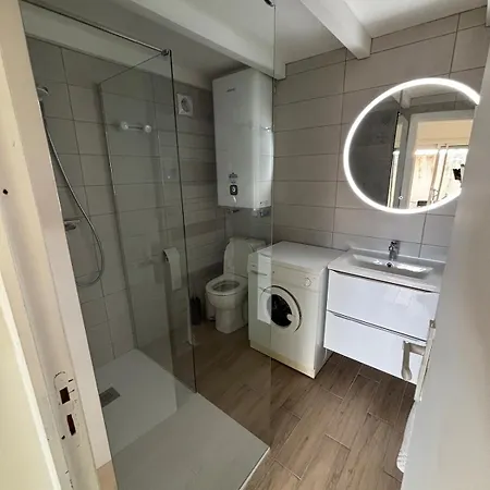 بيت للعطل Petite Maison De