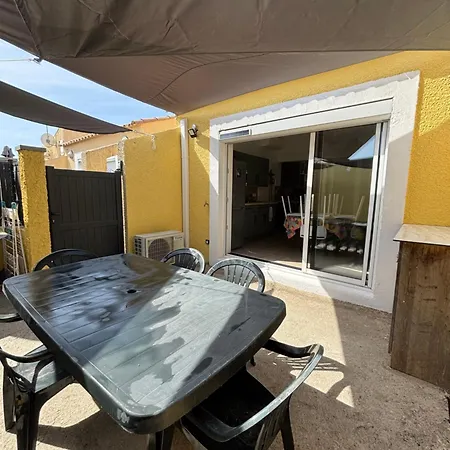 Petite Maison De Сasa de vacaciones